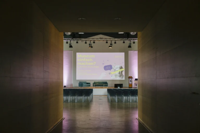 Blick in den Tagungsraum, © Museumsverband Nordrhein-Westfalen, Foto: Lisa Mausbach