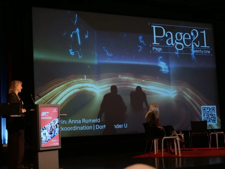 Anna Rumeld beim Panel Immersion & Emotion in Ausstellung und Vermittlung.